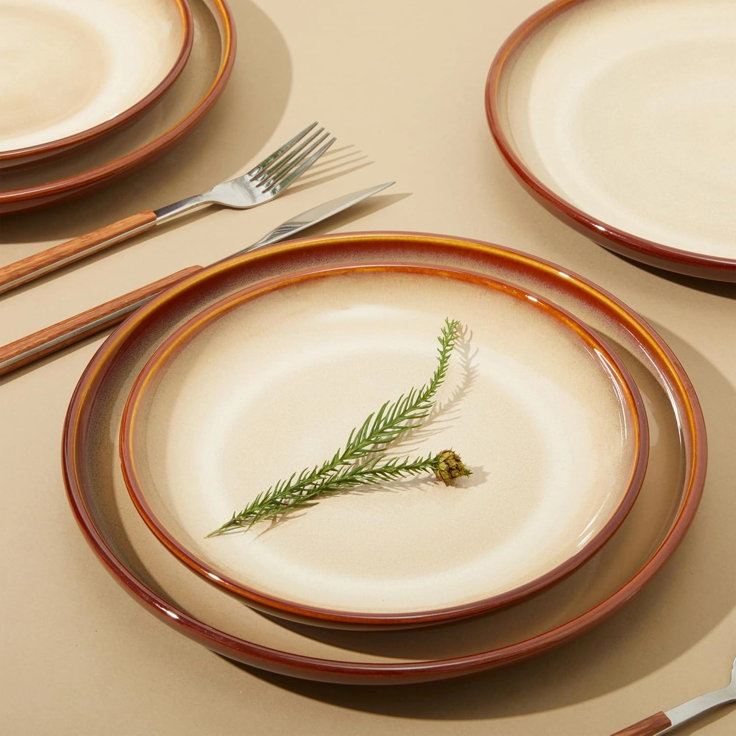 24 Piece Dinnerware Sets for 8, Modern Stoneware Plates and Bowls Sets, Perfect for Family Gatherings & Holiday Celebrations, Easy Cleaning Dish Set, Stack Compactly Dinner Set, Brown Yellow