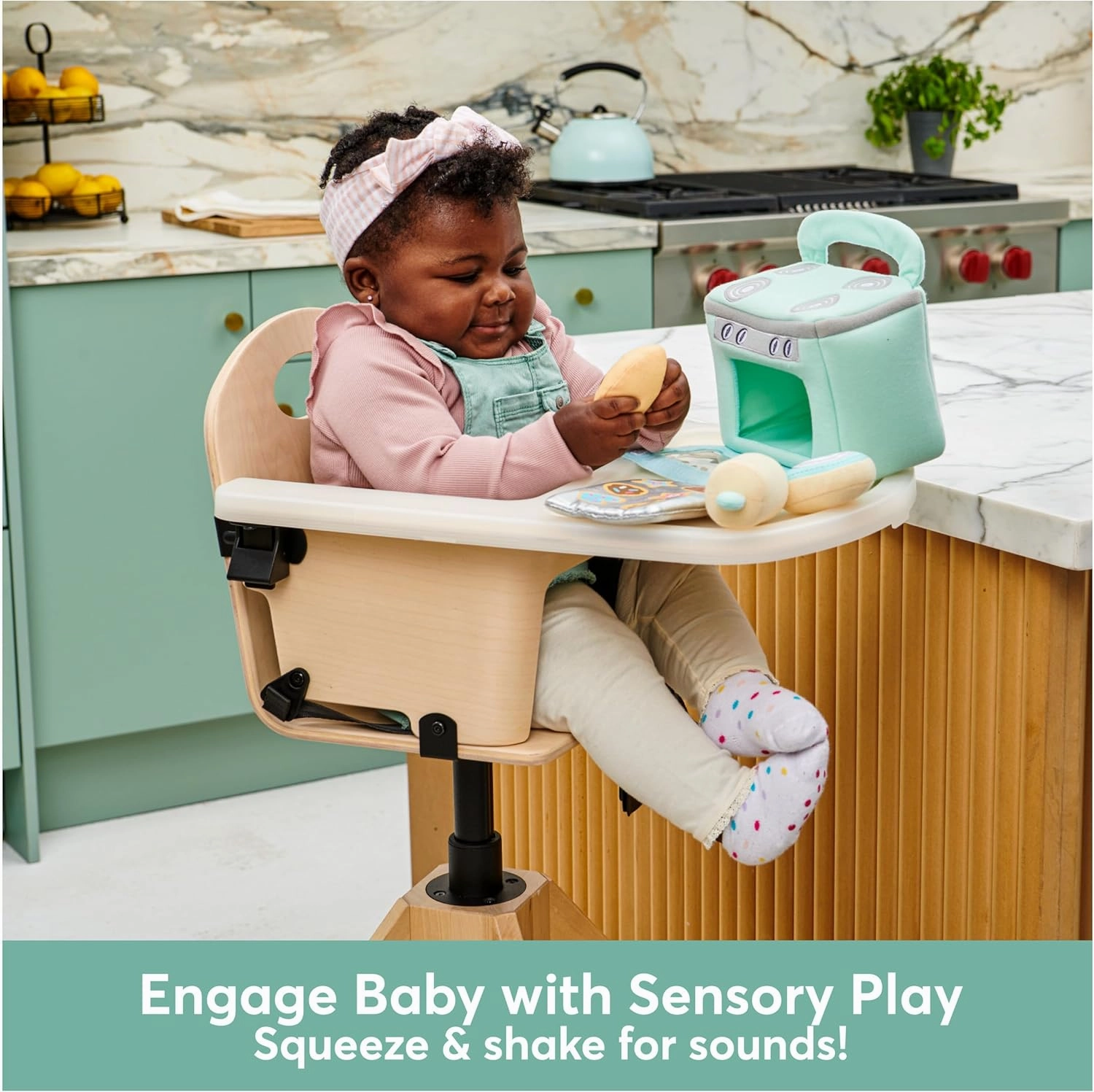 Baby GUND My First Baking Plush Playset with Sounds, Rattle, Squeaks and Crinkles, Ultra Soft Plush Sensory Toy for Babies and Newborns