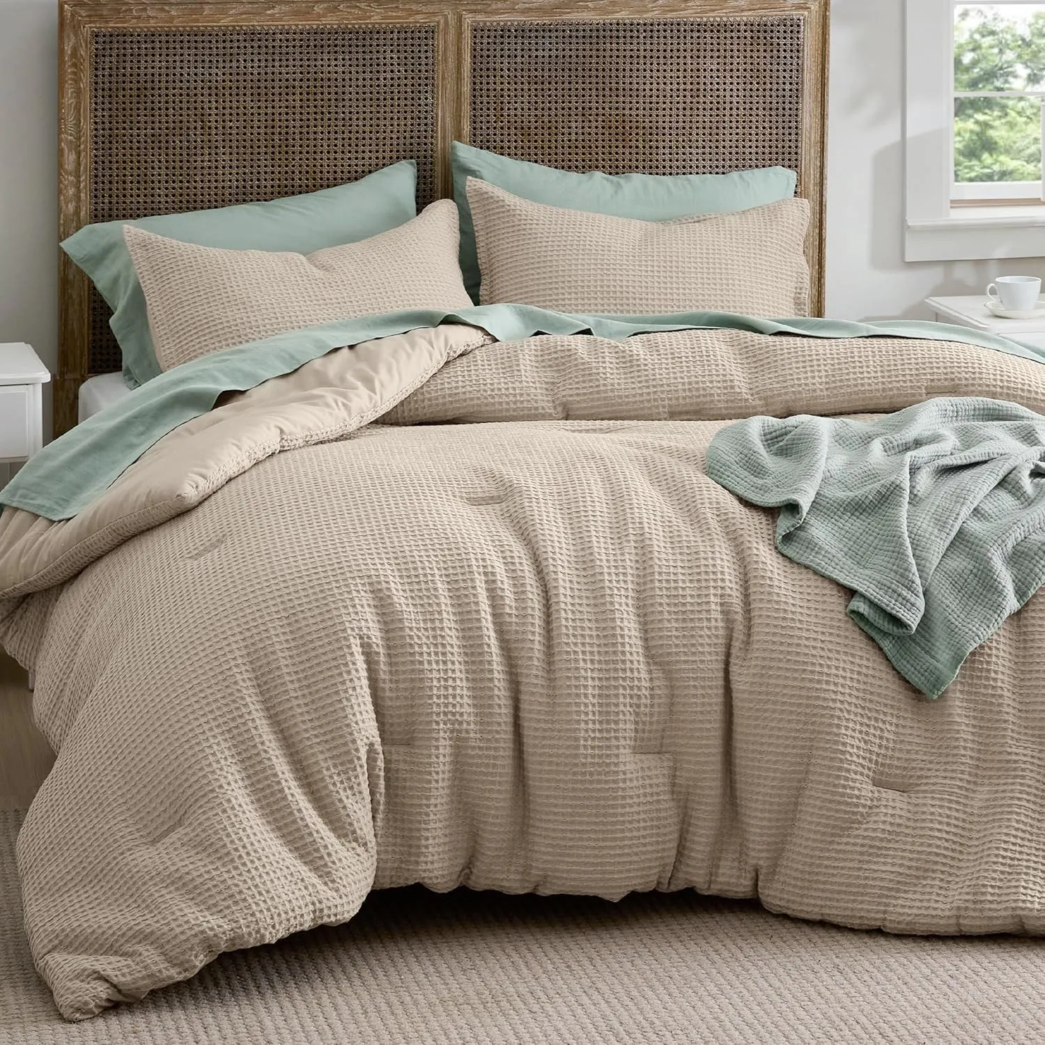 Bedsure Waffle Comforter Set Queen, Khaki Soft Cotton Bedding, Waffle Weave Bed Set, 3 Pieces, 1 Comforter (90"x90") and 2 Pillow Shams, Premium Cotton Cover with Polyester Fill for All Seasons