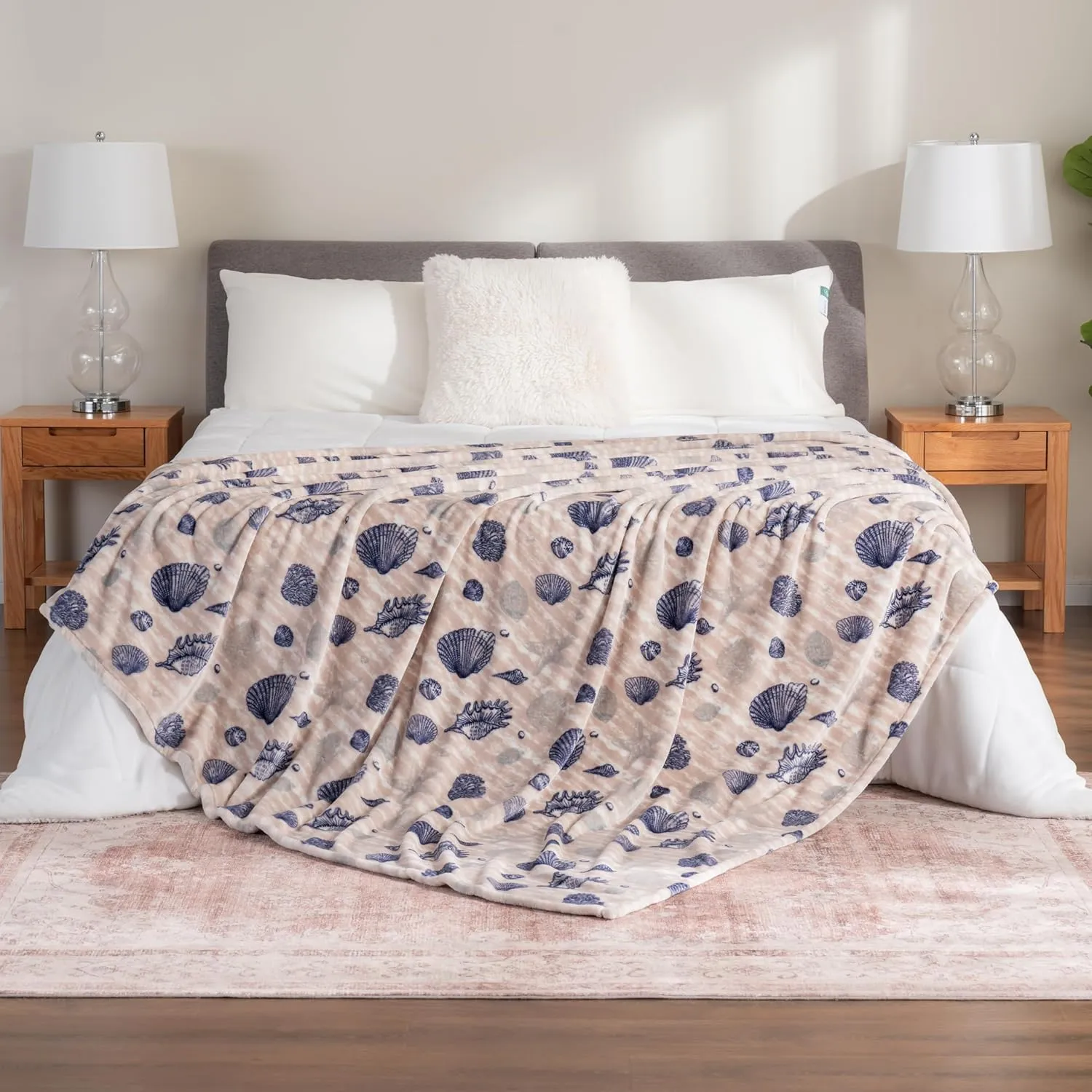 Berkshire Blanket-Classic Heavyweight Soft Printed VelvetLoft® Plush Blanket, Full/Queen Size Soft Fuzzy Warm Blanket for Couch Sofa Bed, Classic Shells Navy, 90in x 90in