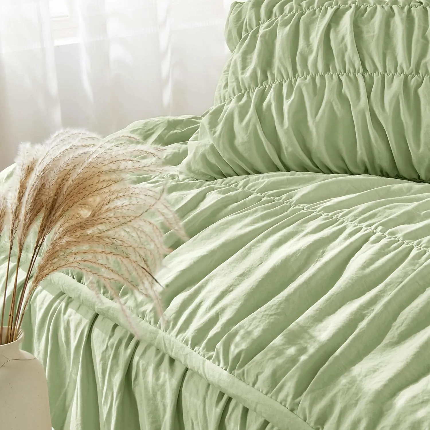 Bonlino King Size Comforter Set Bedding - Ruched Sage Green Comforter King Bed Set Boho Shabby Chic Bedding for Bedroom Comforter Fluffy 3 Piece Ruffle Comforter Set Green Luxury Bedding