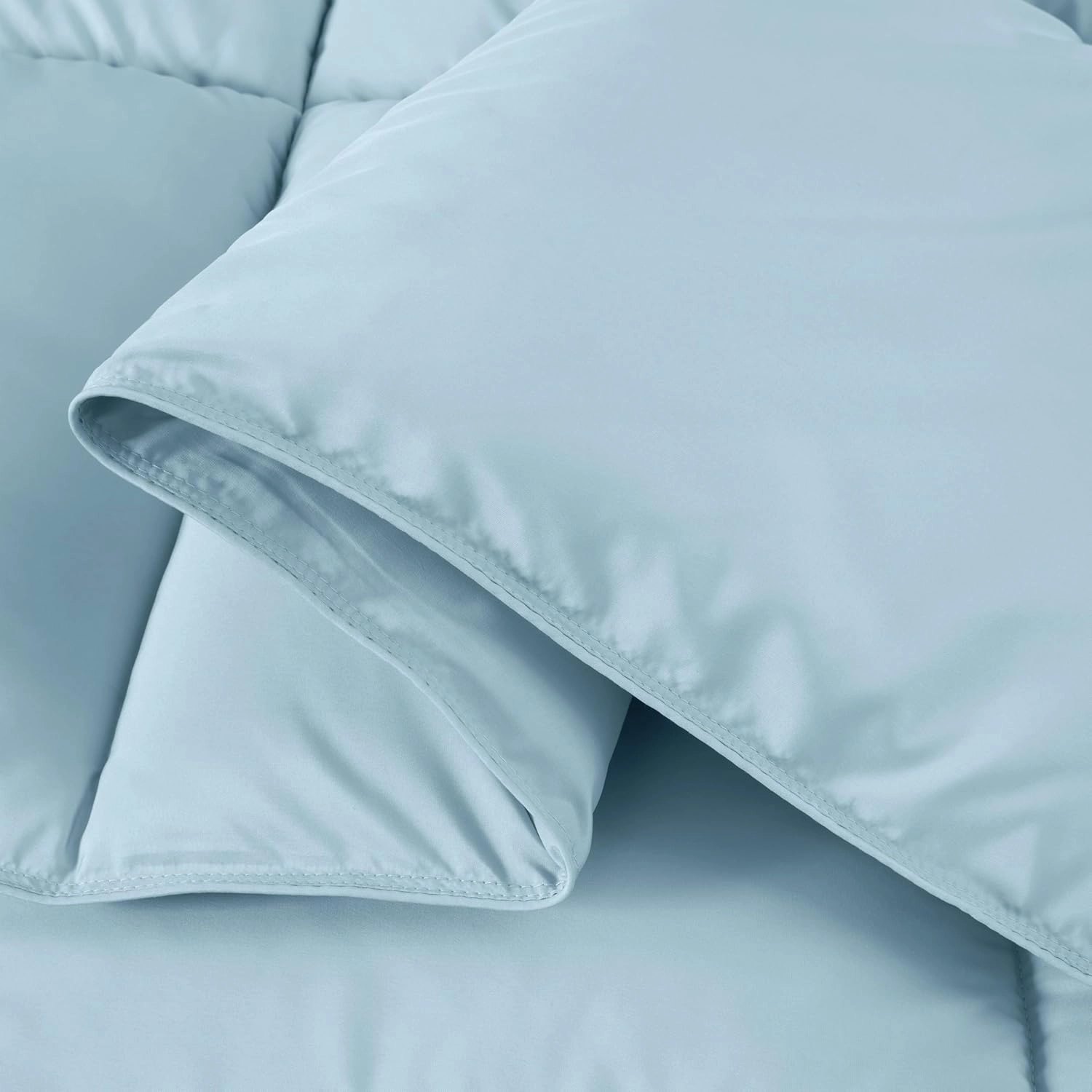 Chezmoi Collection All Season King Size Down Alternative Comforter - Plush Microfiber Fill - Box Stitch Quilted - Duvet Insert with Corner Tabs (Cal King/King, Chambray Blue)