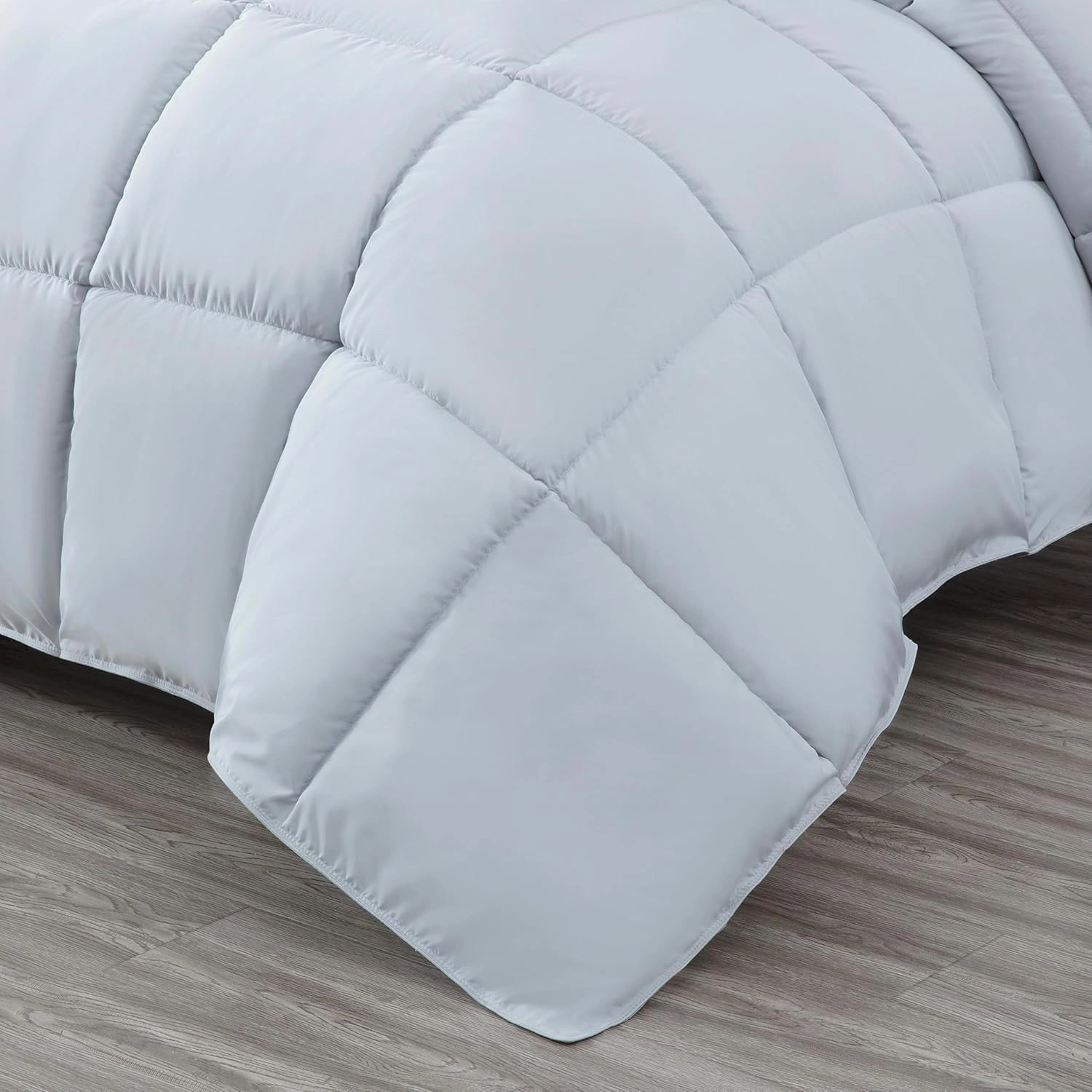 Chezmoi Collection All Season Oversized King Size Down Alternative Comforter - Plush Microfiber Fill - Box Stitch Quilted - Duvet Insert with Corner Tabs (Oversized King, Silver Gray)