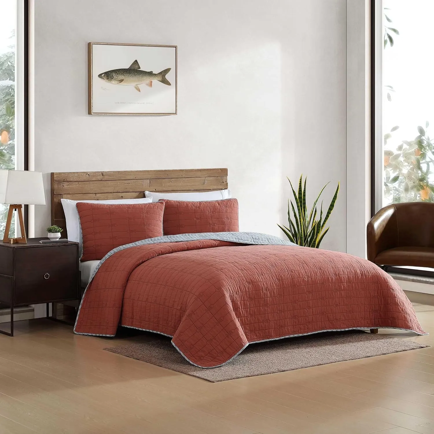 Eddie Bauer - King Quilt Set, Soft Reversible Bedding with Matching Shams, Fishing Inspired Home Decor (Troutdale Orange, King)