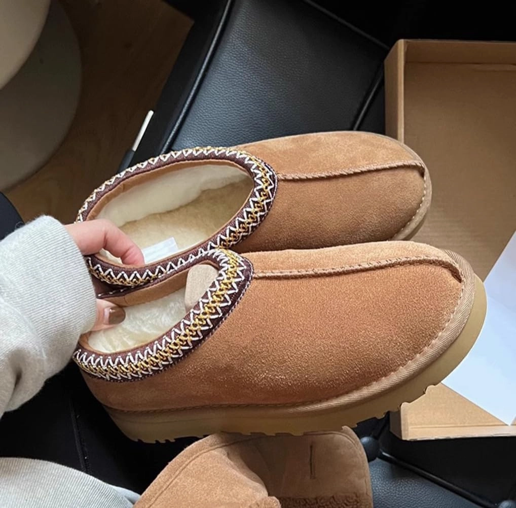 Fleece Lined Women's Mini Ankle Boot Slippers - Classic Snow Boots with Anti-Slip Platforms for Indoor & Outdoor Use