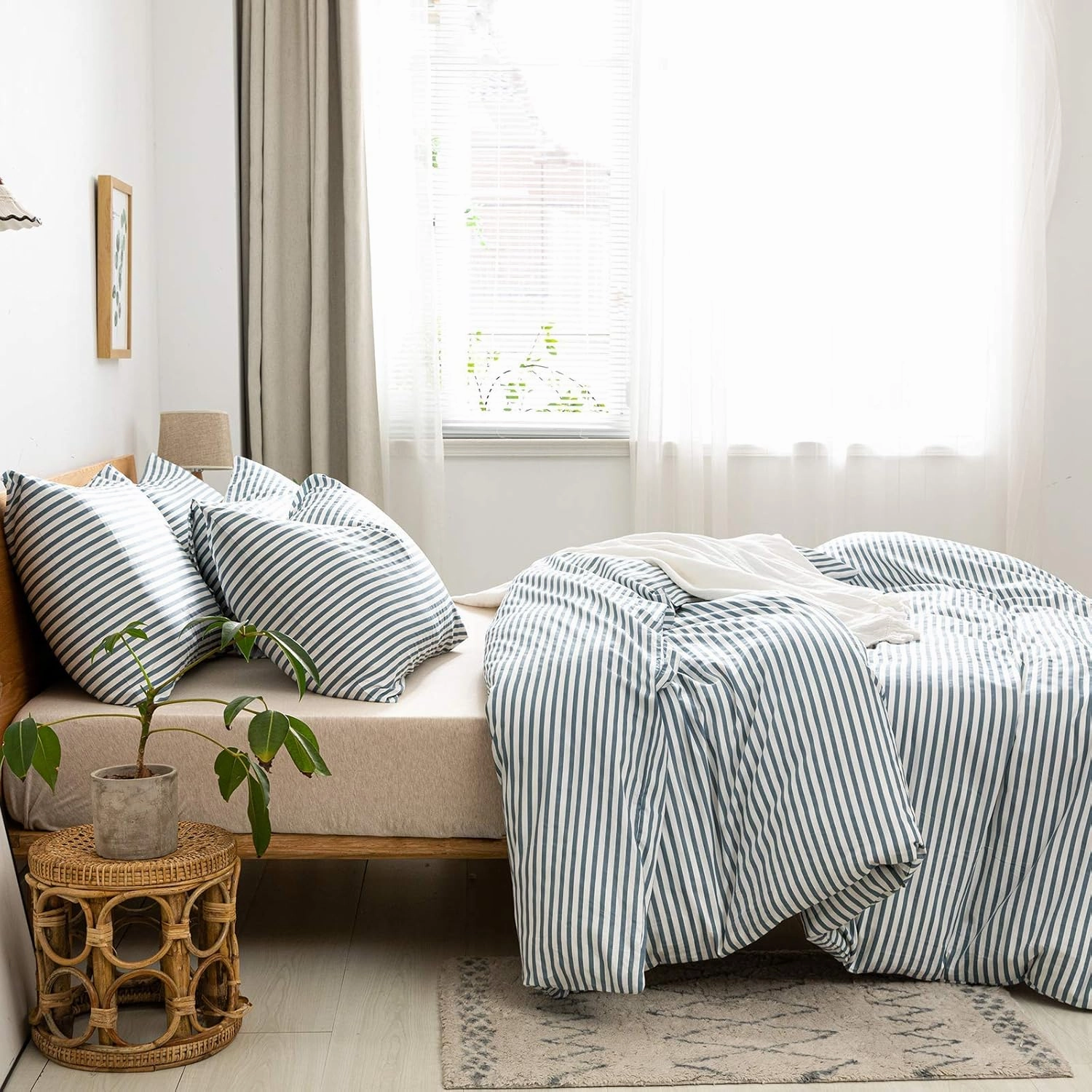 JELLYMONI 100% Natural Cotton 3pcs Striped Duvet Cover Sets,White Duvet Cover with Grayish Blue Stripes Pattern Printed Comforter Cover,with Zipper Closure & Corner Ties(Queen Size)