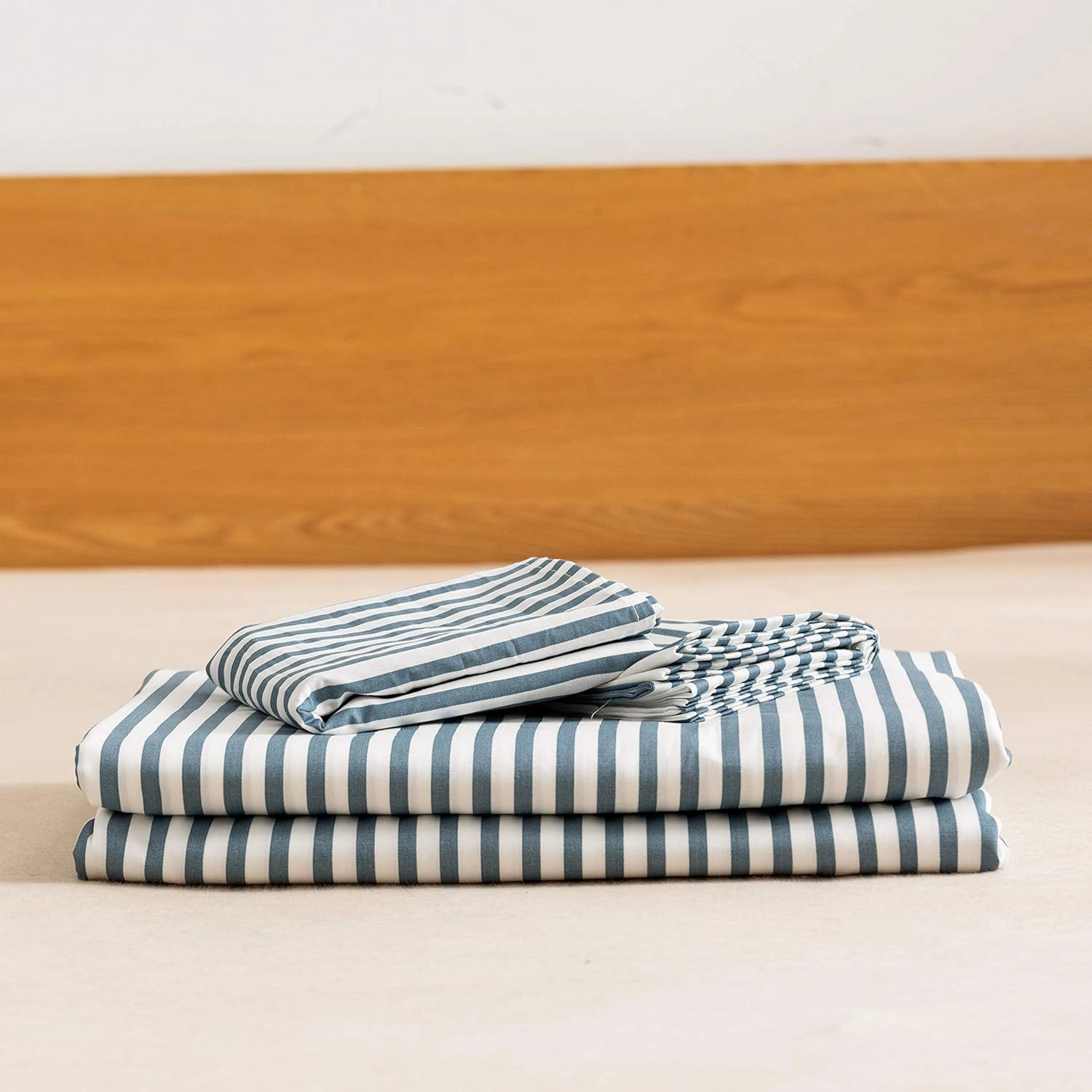 JELLYMONI 100% Natural Cotton 3pcs Striped Duvet Cover Sets,White Duvet Cover with Grayish Blue Stripes Pattern Printed Comforter Cover,with Zipper Closure & Corner Ties(Queen Size)