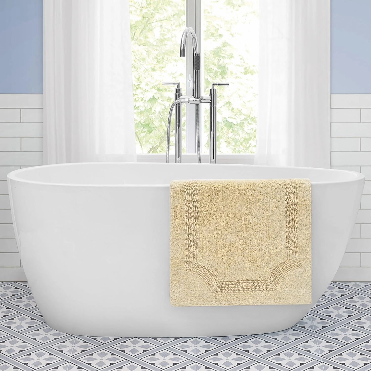 Laura Ashley Reversible Cotton 21 x 34 in. Bath Mat, Yellow