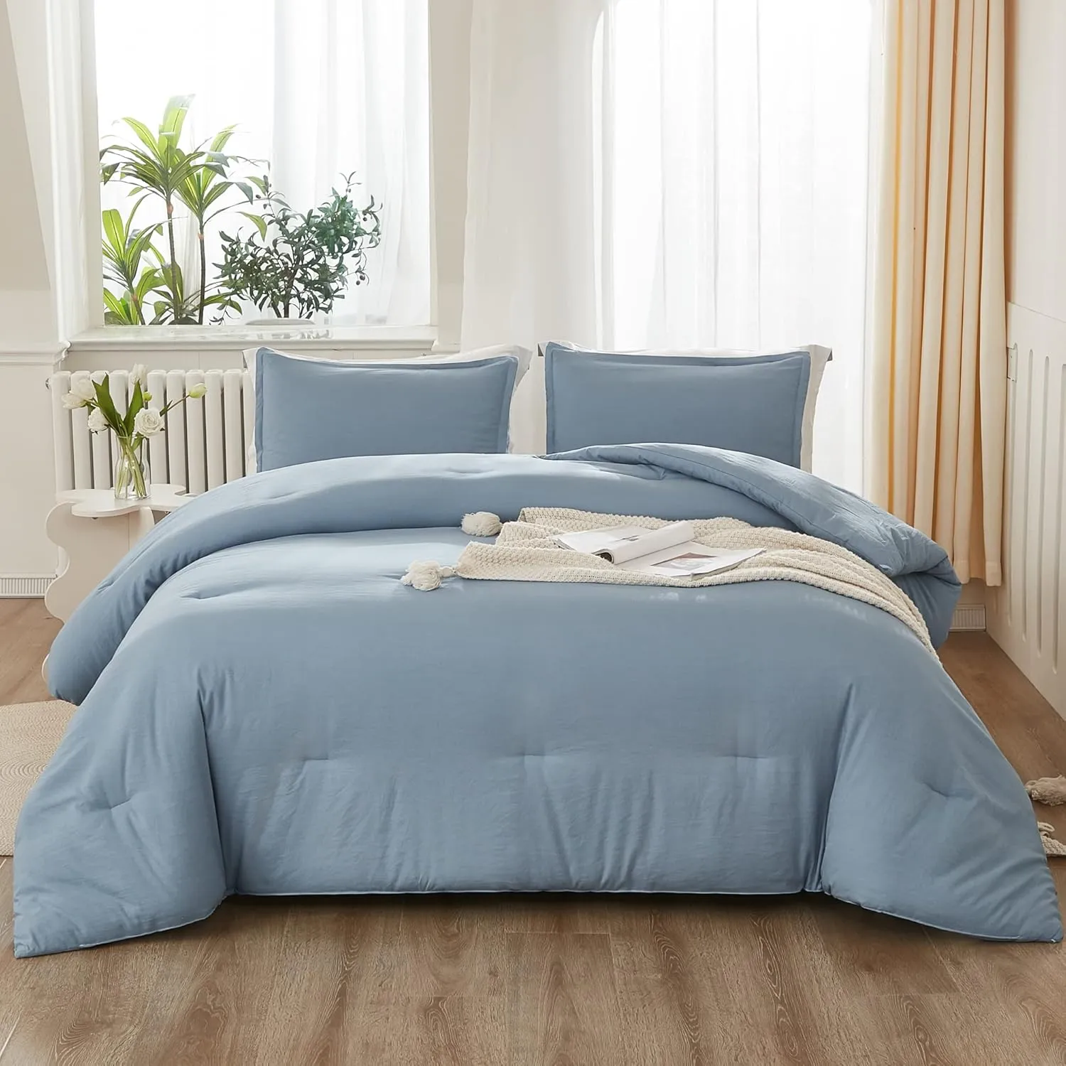 Litanika King Comforter Set Grayish Blue, 3 Pieces Lightweight Solid Bedding Comforter Set, All Season Fluffy Bed Set (104x90In Comforter & 2 Pillowcases)
