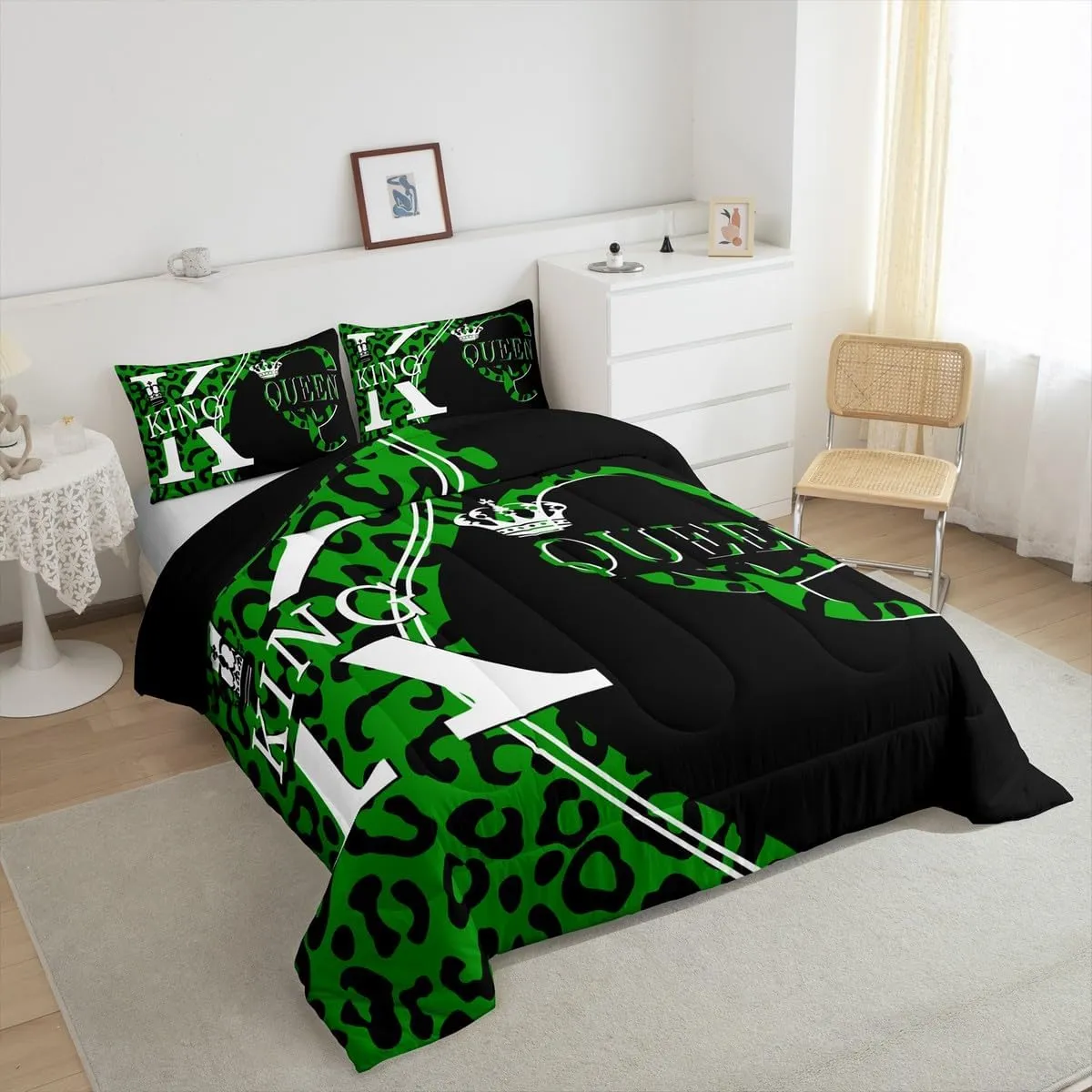 Manfei King and Queen Comforter Set,Green Leopard Cheetah Fur Patchwork Bedding Set for Kids Teens Bedroom,Romantic Crown Lovers Couples Quilt Set 2 Pcs with 1 Pillowcase,Toddler