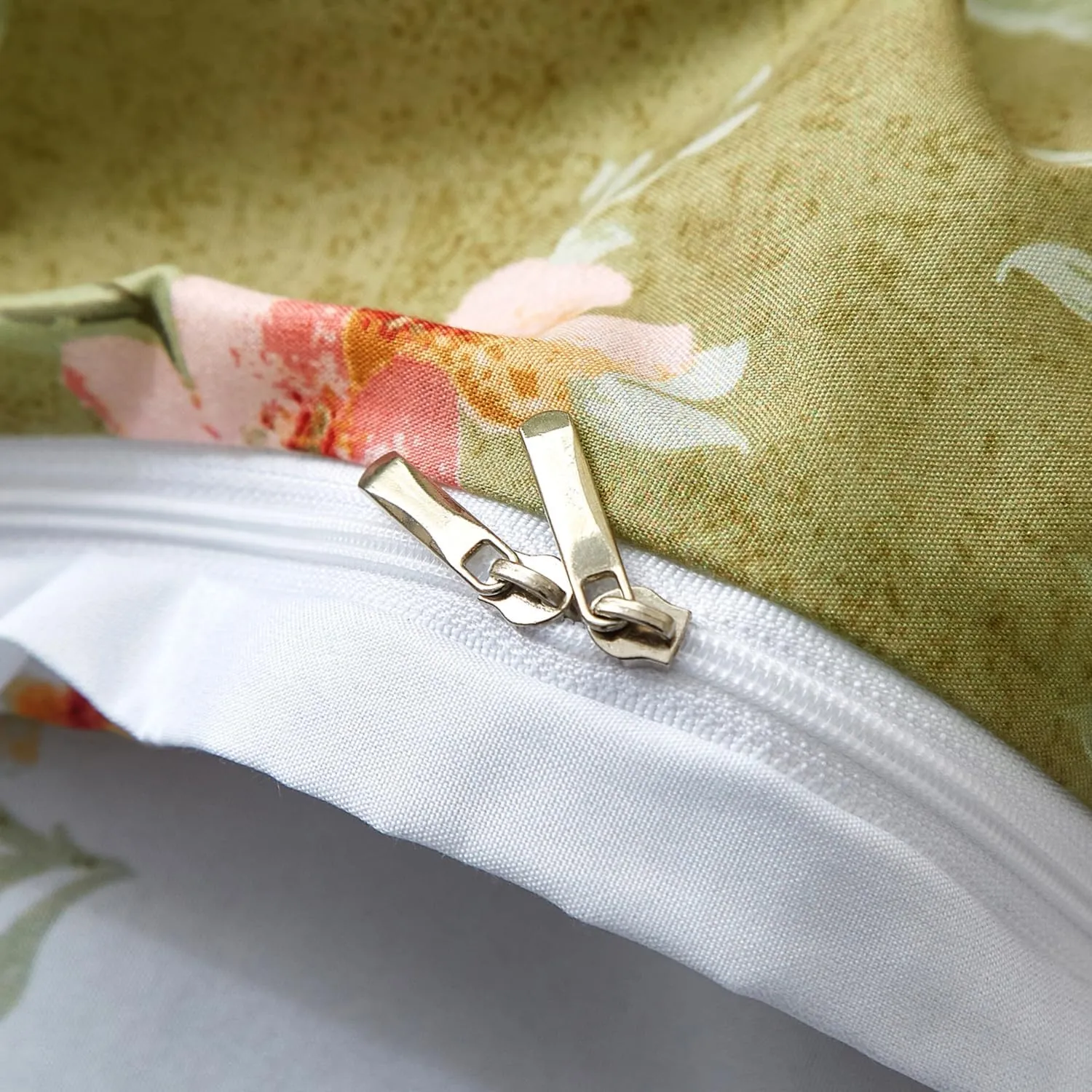 mixinni Duvet Cover Queen Size, Long Staple Cotton Reversible Green Floral Duvet Cover Set with Zipper Ties, 3 Pieces Botanical Pink Flowers and Green Branches Patterns Bedding Set