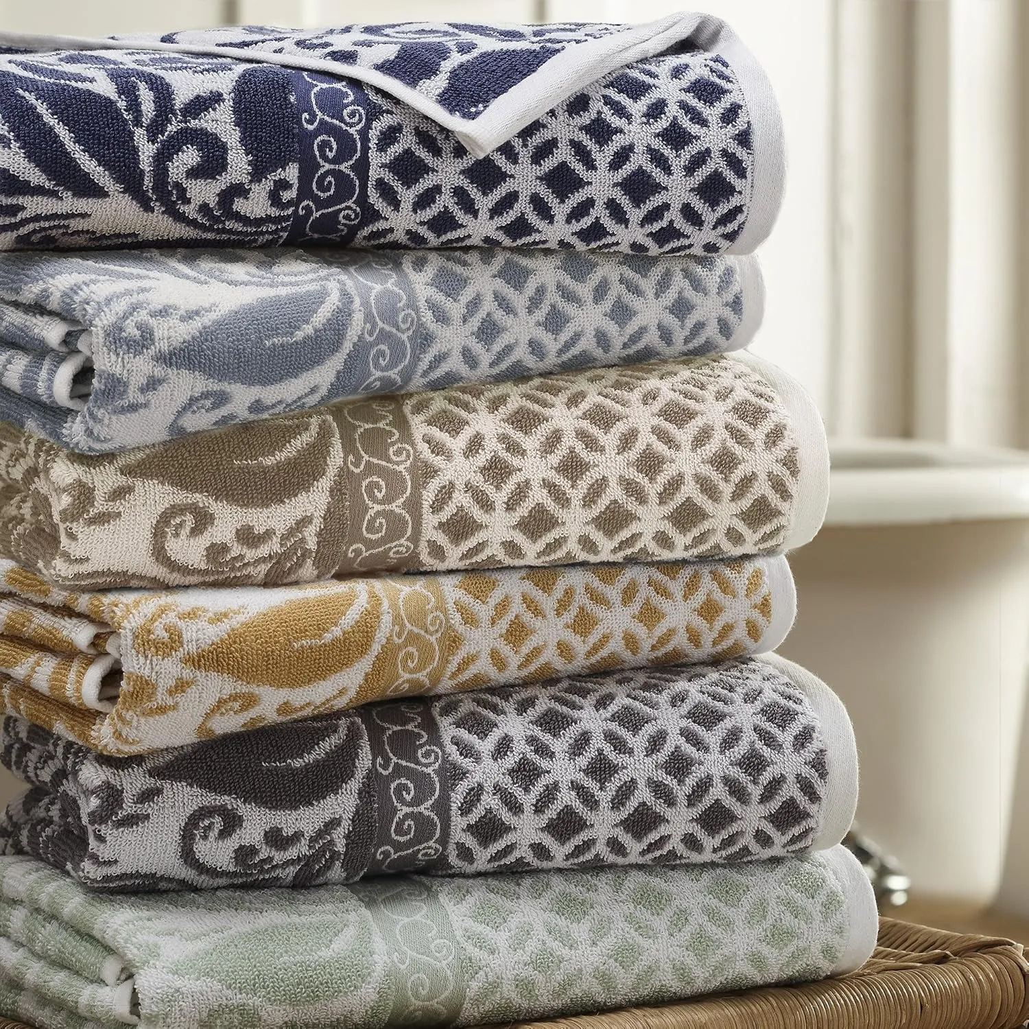 Modern Threads Trefoil Filigree 6-Piece Reversible Yarn Dyed Jacquard Towel Set - Bath Towels, Hand Towels, & Washcloths - Super Absorbent & Quick Dry - 100% Combed Cotton