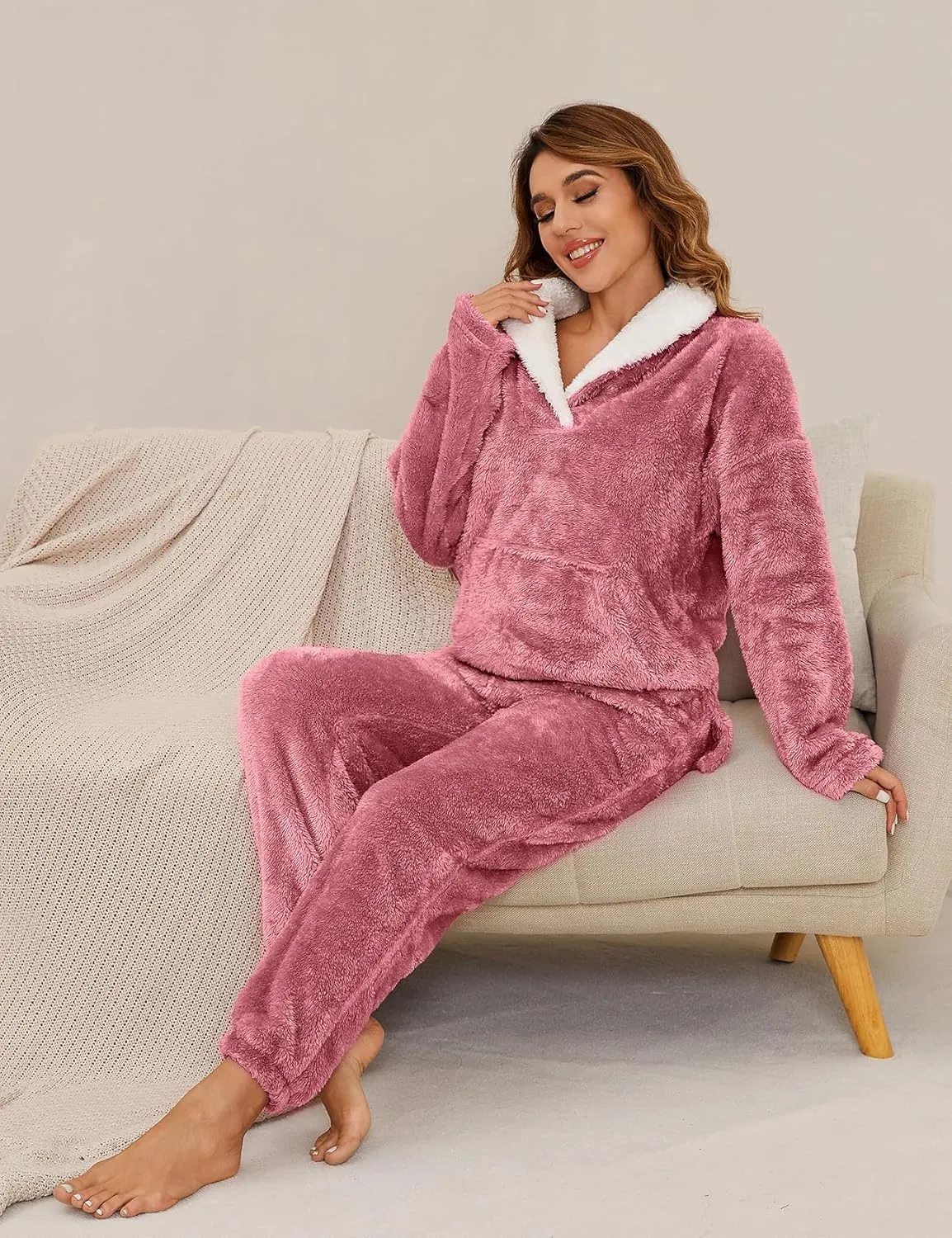 PEHMEA Women's Fluffy Fleece Pajamas Set Winter 2 Piece Plush Pullover and Pants Loungewear Sleepwear