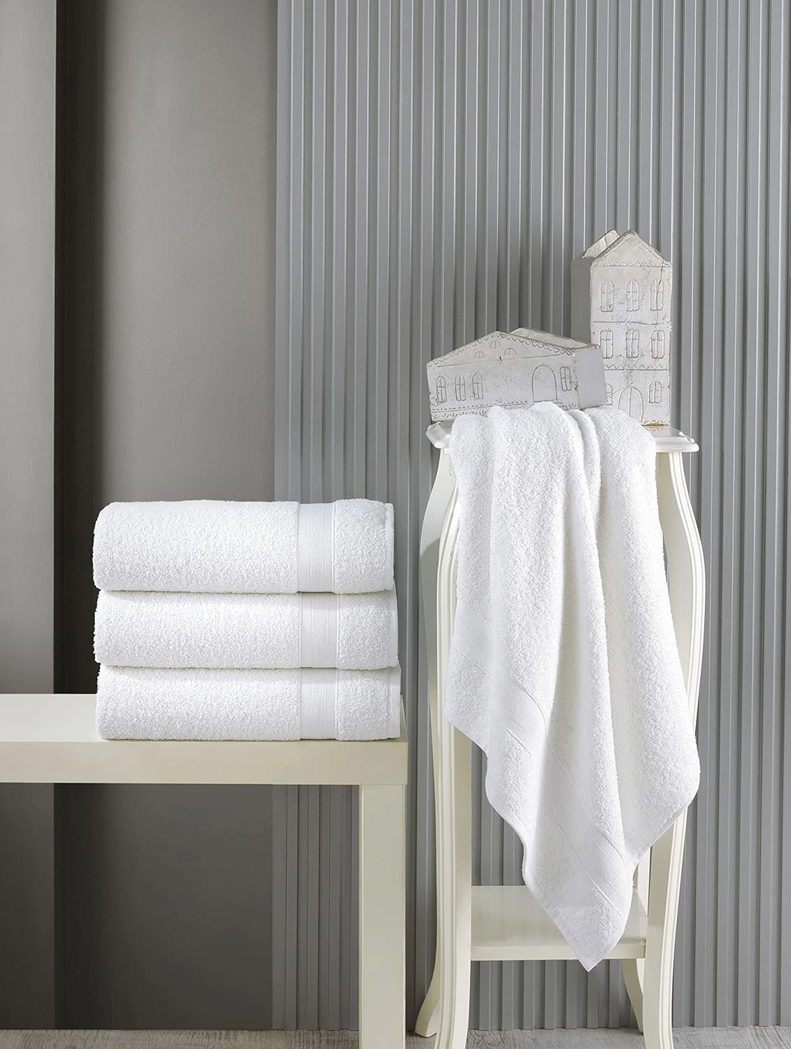 Quick-Dry, Soft & High Absorbent Bath Towels 27"x54" Cotton Turkish Bath Towel Set of 4 | Daily Use 100% Cotton Towels for Bathroom, Gym & More | Bathroom Towels Set (4 Pcs, White)