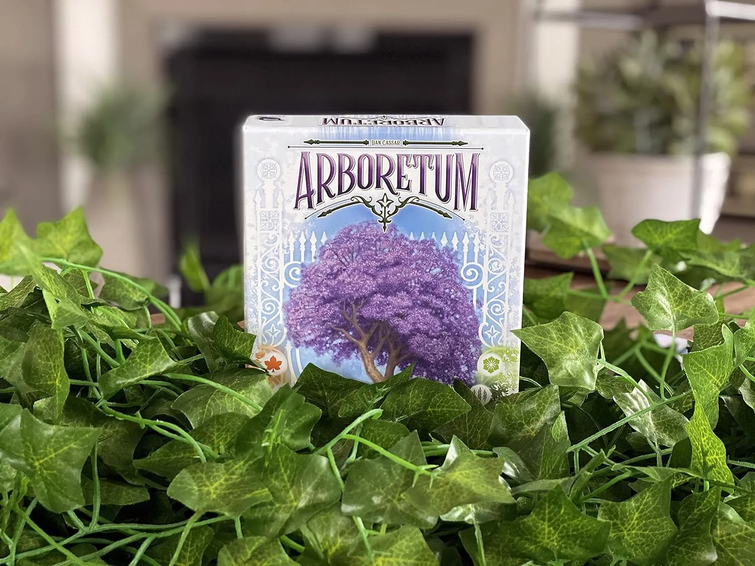 Renegade Game Studios Arboretum Strategy Card Game that Challenges 2-4 Players Aged 8 & Up to Create the Most Beautiful Garden (packaging may vary)