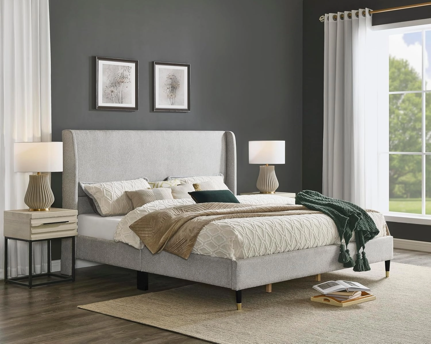 Roundhill Furniture Arles 3-Piece Upholstered Bedroom Set, Wingback Platform Bed with Two Nightstands, Light Gray Fabric, King