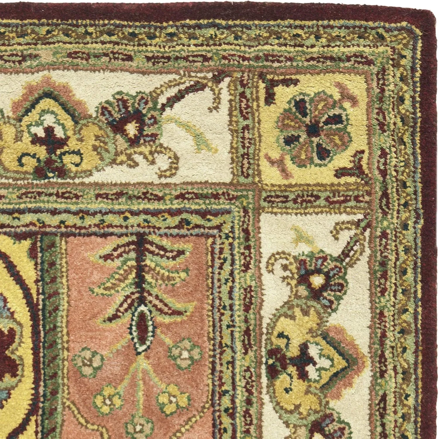 SAFAVIEH Classic Collection 4' x 6' Assorted CL386A Handmade Traditional Oriental Premium Wool Area Rug