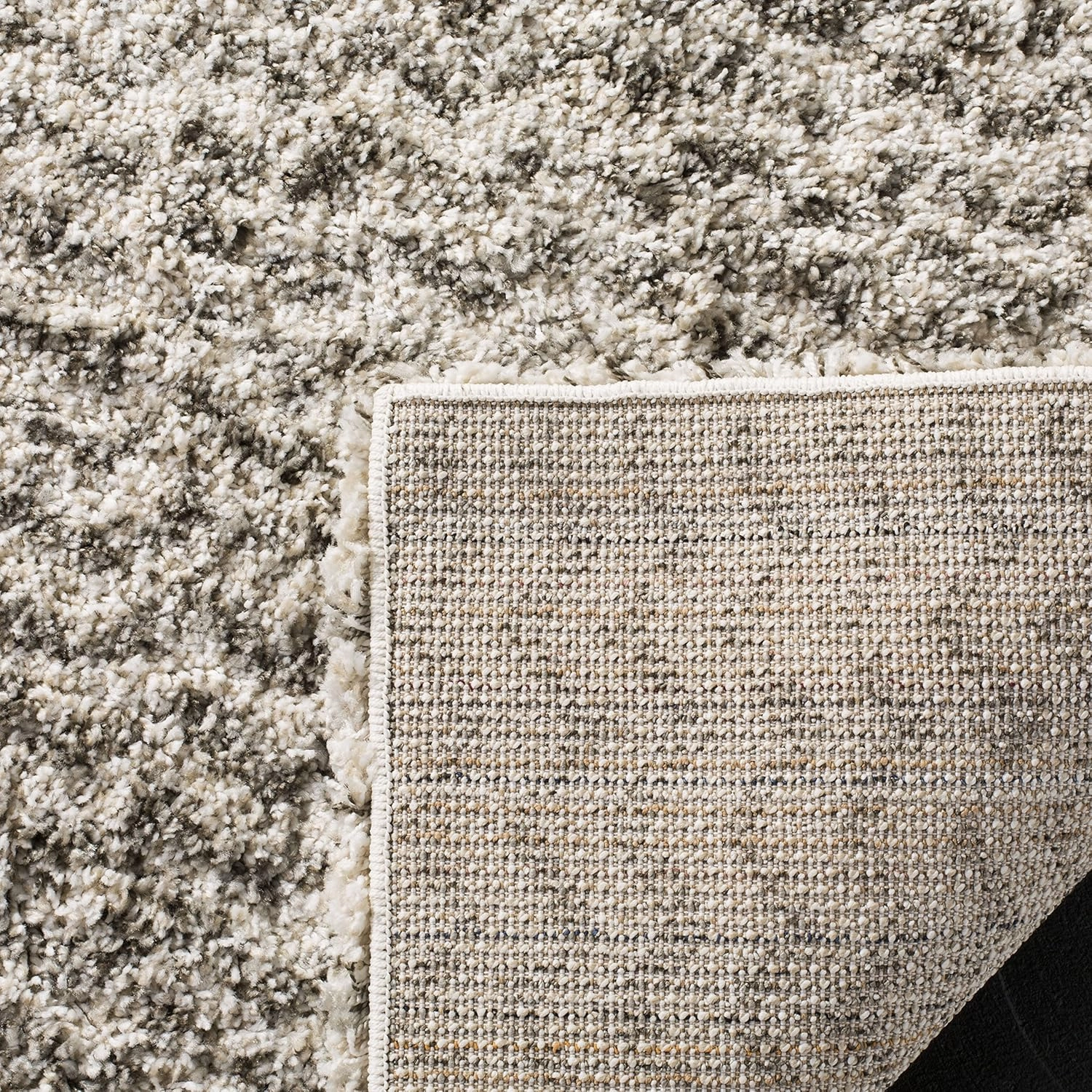 SAFAVIEH Hudson Shag Collection Area Rug - 8' x 10', Ivory & Grey, Chevron Design, Non-Shedding & Easy Care, 2-inch Thick Ideal for High Traffic Areas in Living Room, Bedroom (SGH330A)