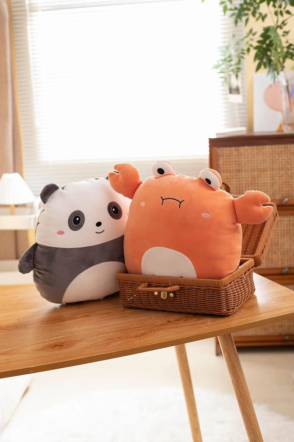 Soft Panda Plush Hugging Pillow Cute Black Panda Stuffed Animal Plushies Toy Panda Kids Stuffed Animals Plush Toys for Birthday, Valentine, Christmas 16 Inch