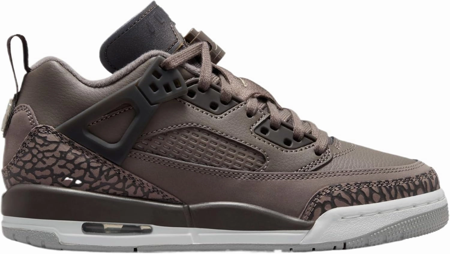 Spizike Low Grade School Basketball Shoes (Cave Stone/Medium Ash)