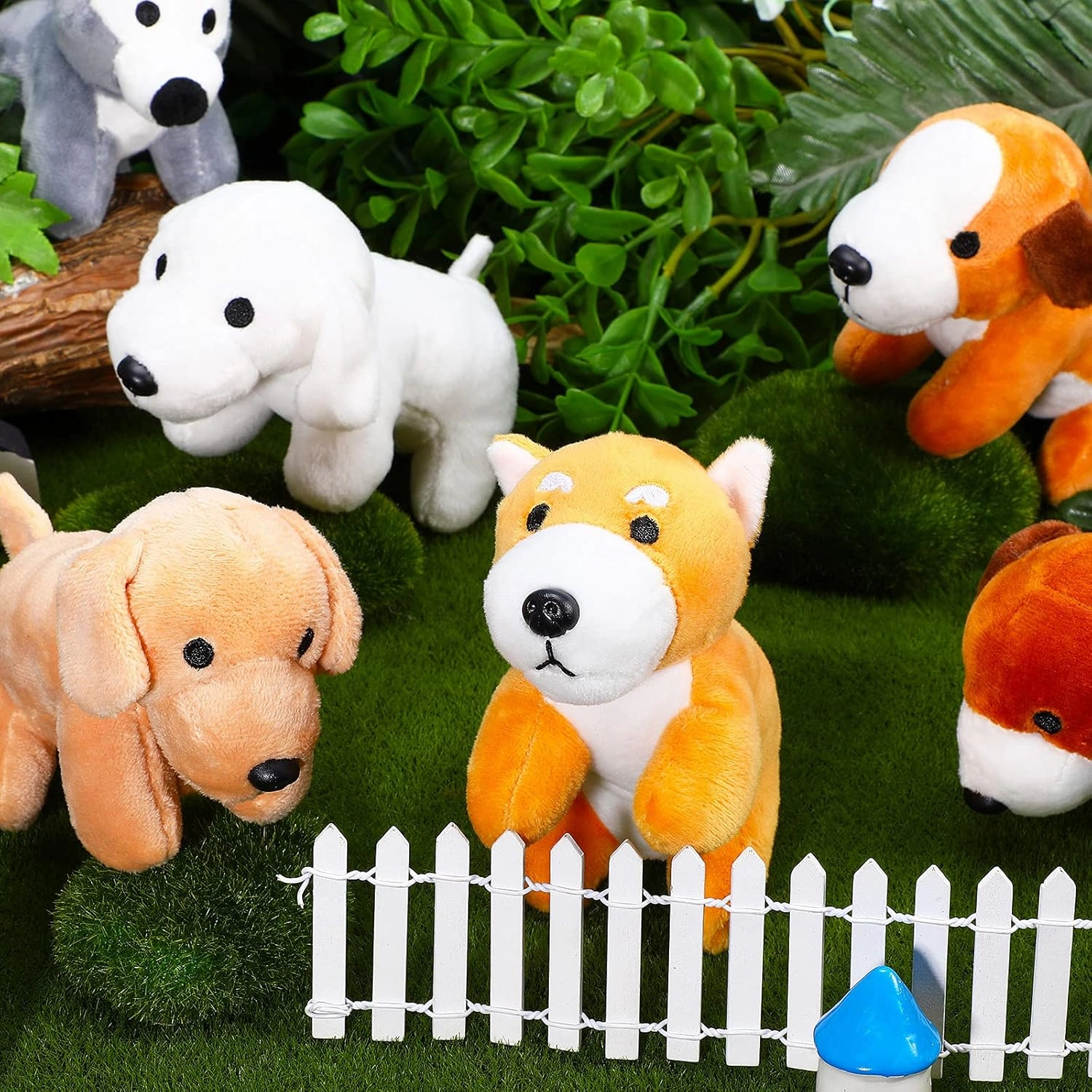 Sumind 8 Pieces Plush Dogs 5 Inch Stuffed Animals Bulk Assorted Cute Stuffed Dogs Small Animal Plush Toys for Girls Boys Graduation Valentine School Classroom Party Supplies Favors(Dog)