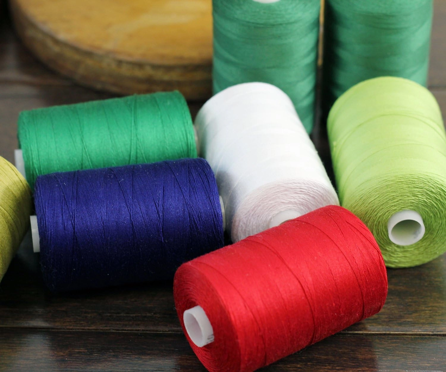 Threadart 100% Cotton Thread Set | 6 Tan Tones | 1000M (1100 Yards) Spools | for Quilting & Sewing 50/3 Weight | Long Staple & Low Lint | Over 20 Other Sets Available