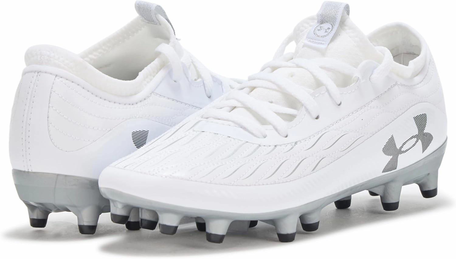 Under Armour Boy's Magnetico Select 4 Jr. Soccer Cleats (Toddler/Little Big Kid) Sneaker