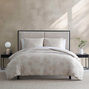 Vera Wang - Duvet Cover Set, Soft Bedding Set with Matching Shams, Delicate Floral Design, Chic Room Essentials (Roses Beige, King)