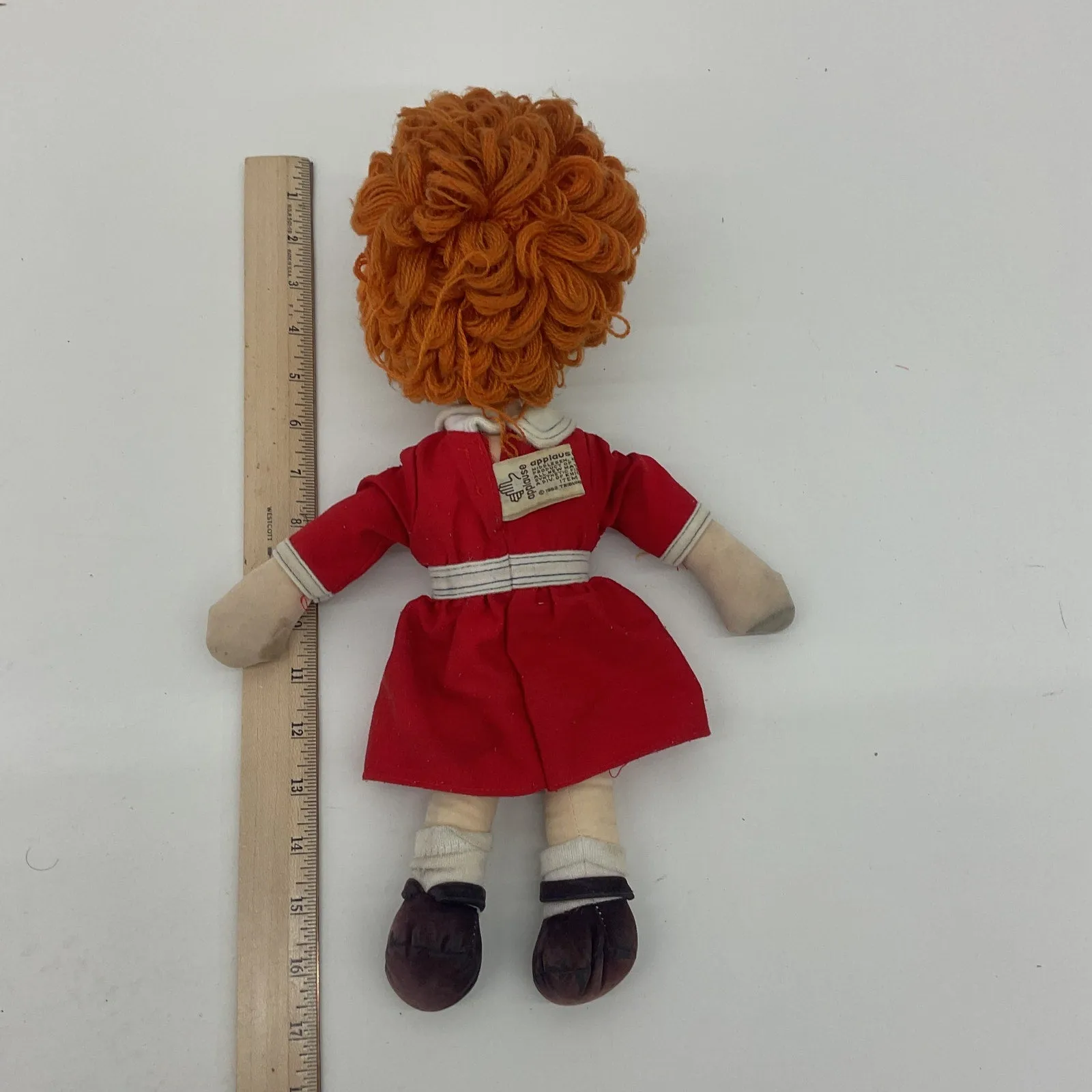 Vintage Applause Annie Musical Plush Doll Souvenir AS IS