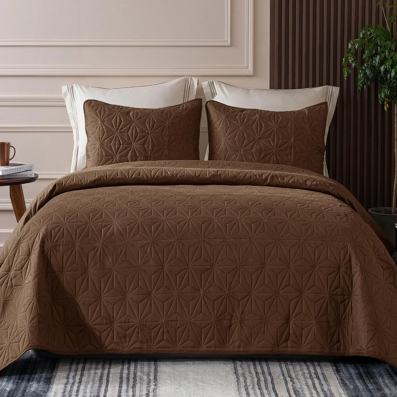 Whale Flotilla King Quilt Bedding Set, Soft Brown Bedspreads Quilts King Size for All Seasons, 3 Pieces Lightweight Geometric Star Pattern Coverlet