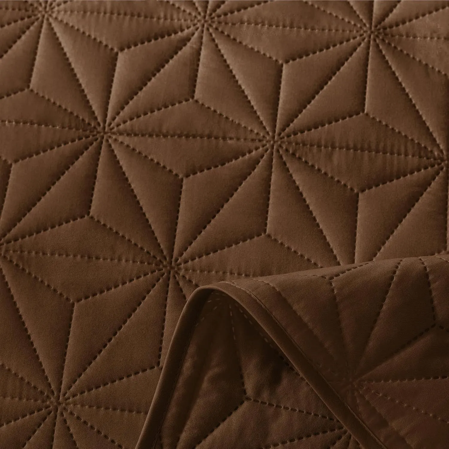 Whale Flotilla King Quilt Bedding Set, Soft Brown Bedspreads Quilts King Size for All Seasons, 3 Pieces Lightweight Geometric Star Pattern Coverlet