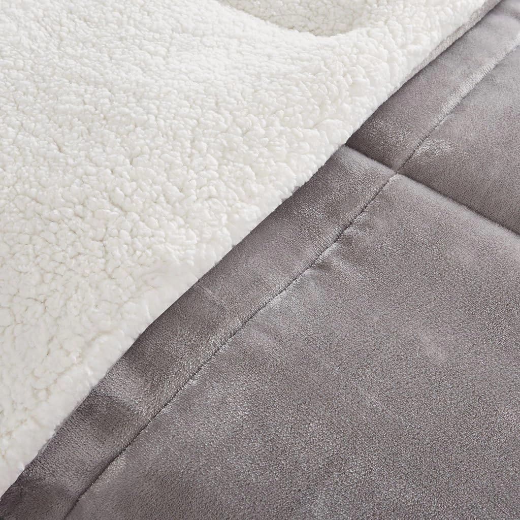 Woolrich Reversible Comforter Set Ultra Soft Plush to Sherpa, Down Alternative, Cold Weather Winter Warm Bedding, with Matching Sham, Decorative Pillow Grey/Ivory Full/Queen 4 Piece