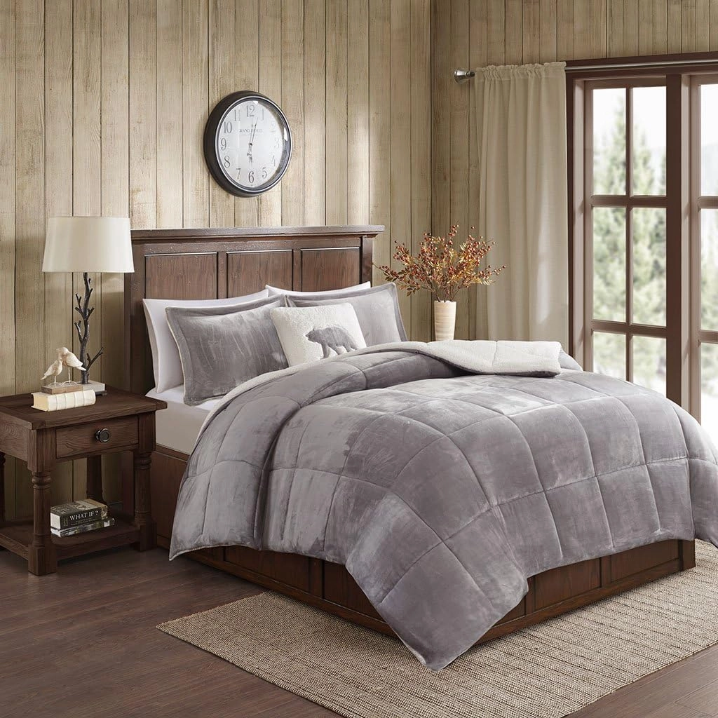 Woolrich Reversible Comforter Set Ultra Soft Plush to Sherpa, Down Alternative, Cold Weather Winter Warm Bedding, with Matching Sham, Decorative Pillow Grey/Ivory Full/Queen 4 Piece