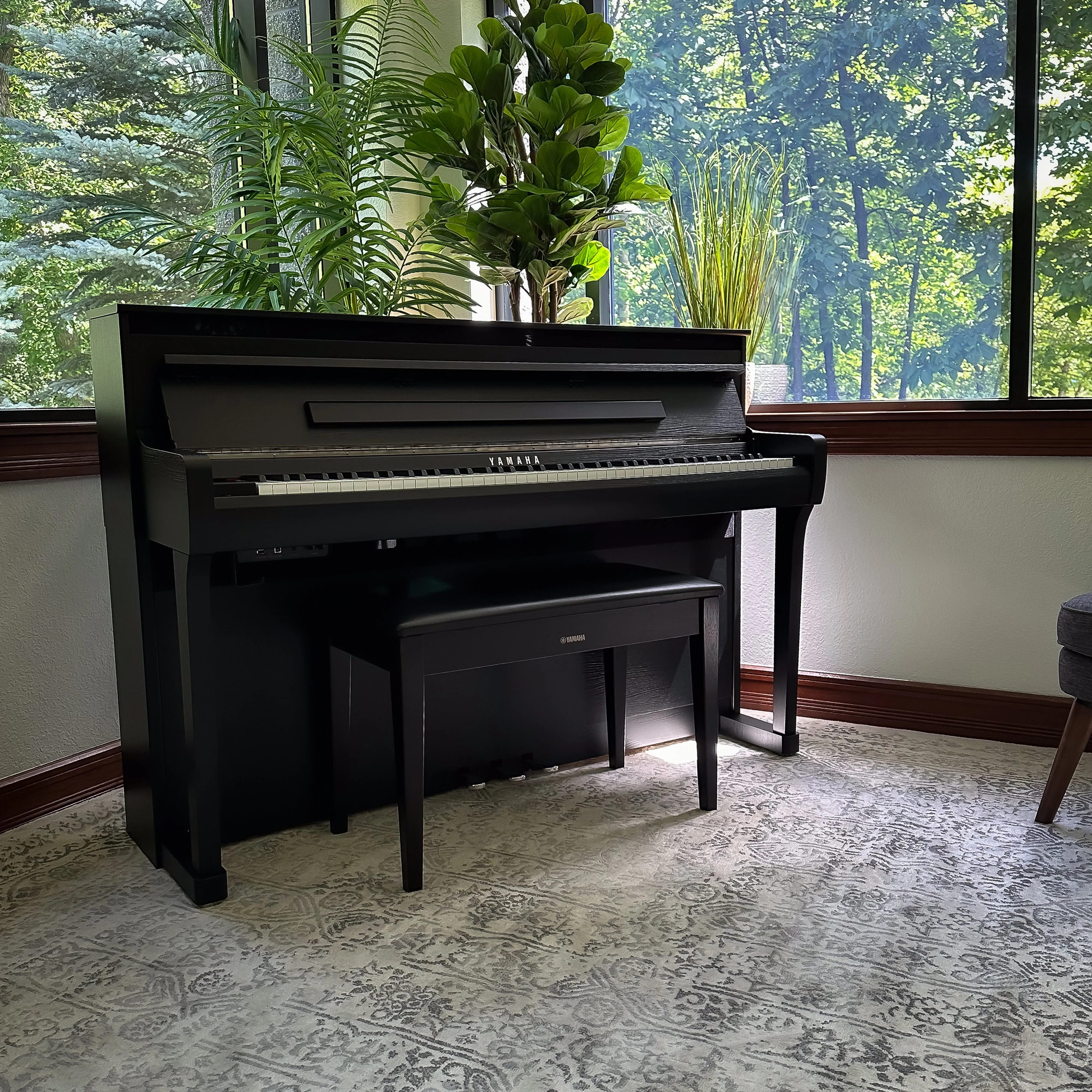 Yamaha Clavinova CLP-885 Digital Piano - Matte Black