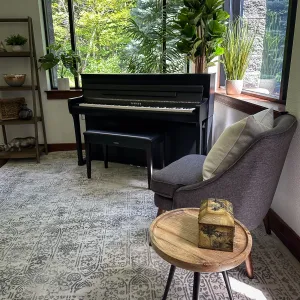 Yamaha Clavinova CLP-885 Digital Piano - Matte Black