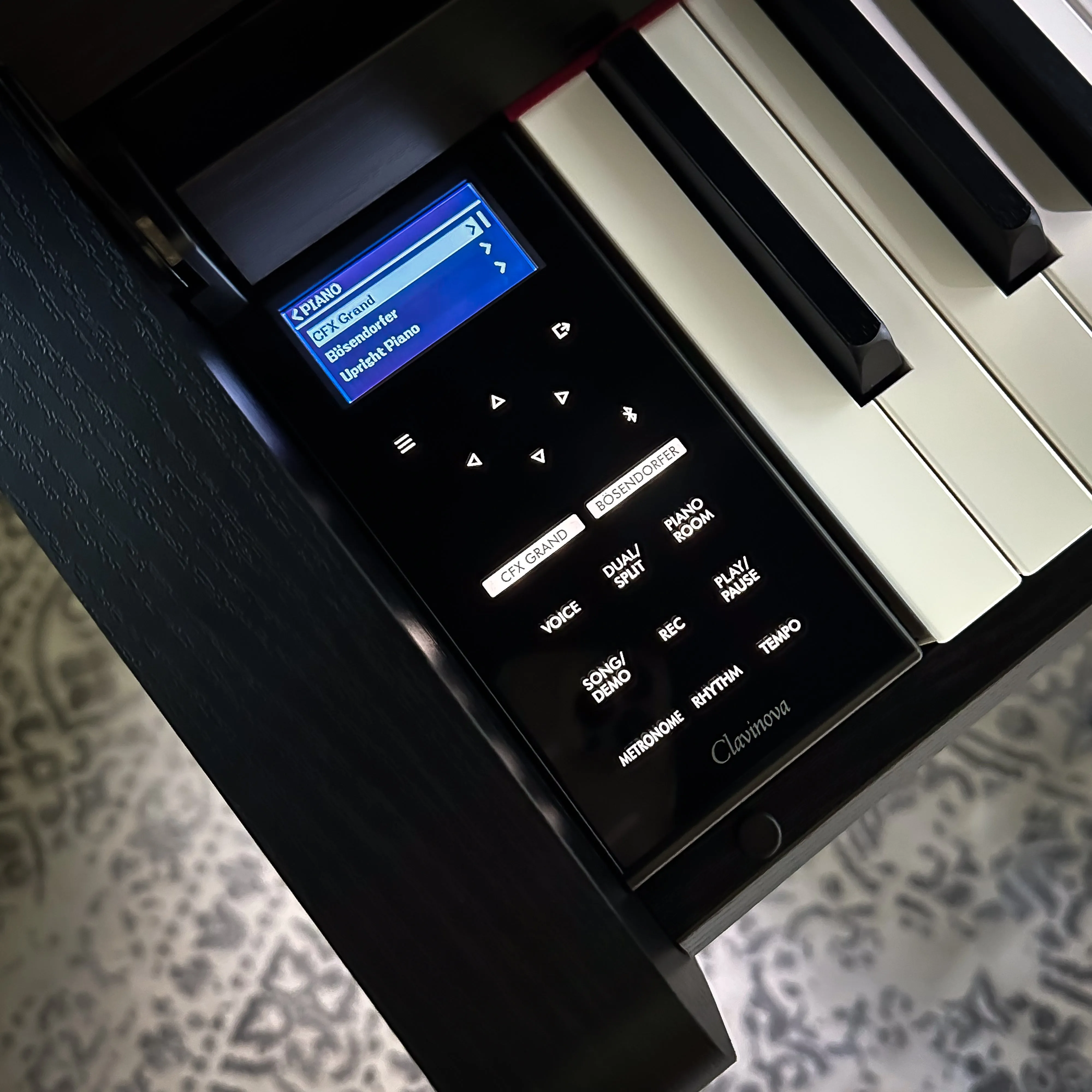 Yamaha Clavinova CLP-885 Digital Piano - Matte Black