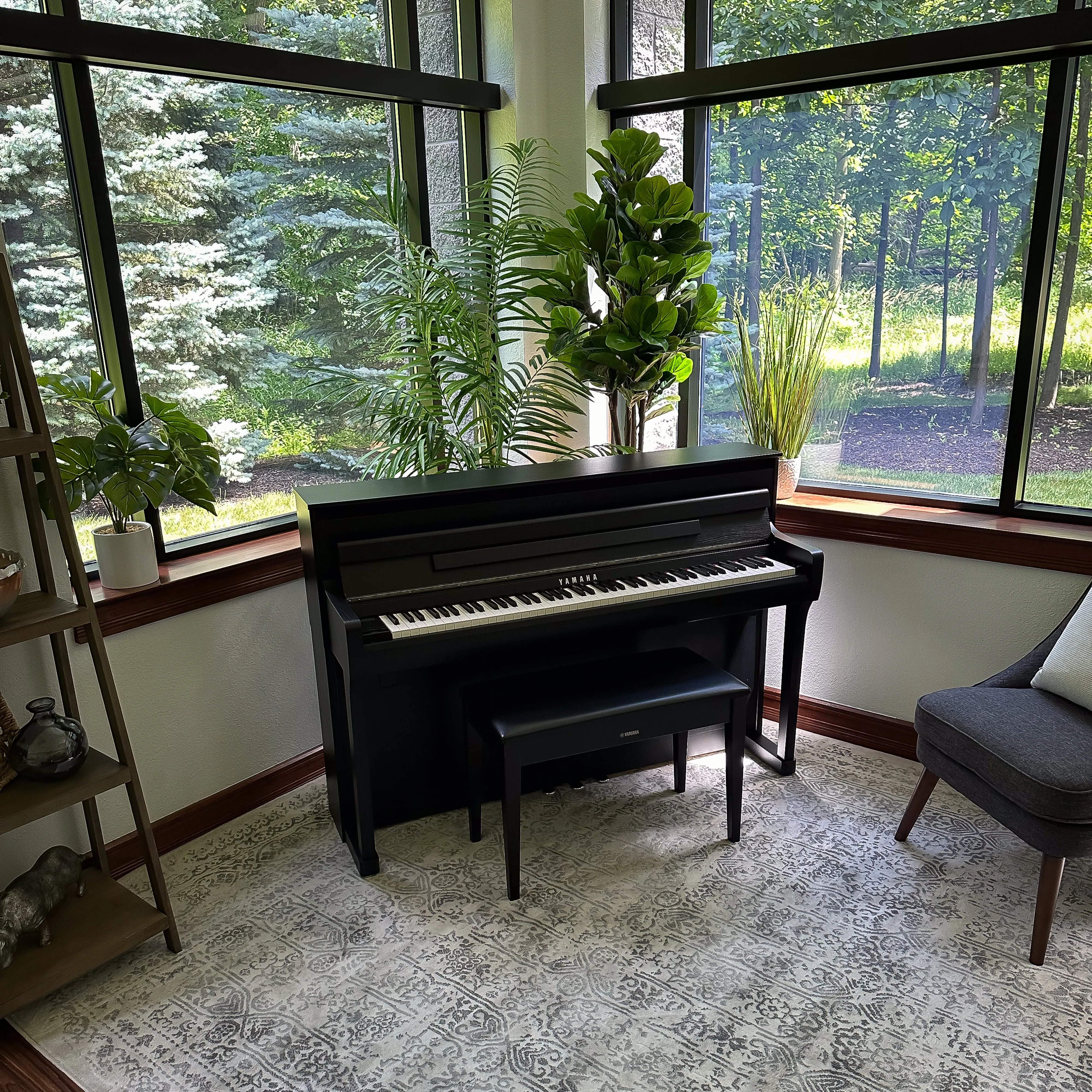 Yamaha Clavinova CLP-885 Digital Piano - Matte Black